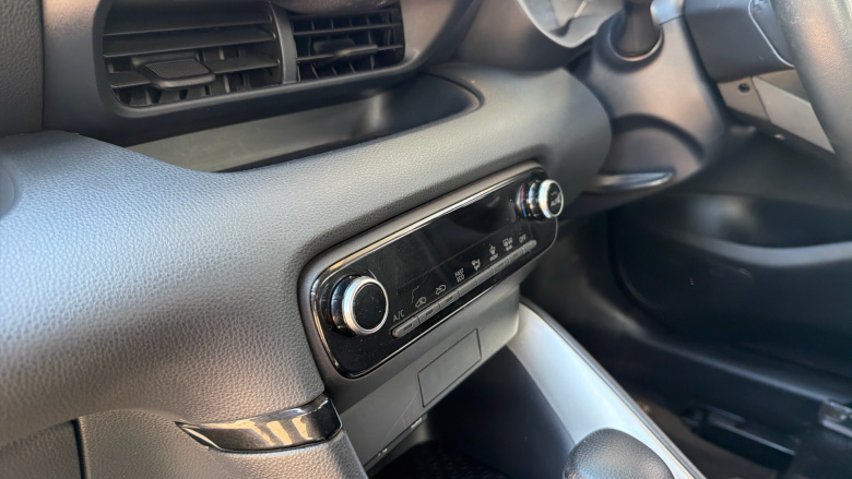 Toyota Yaris 1.5 Hybrid Icon 5dr CVT Hybrid Hatchback